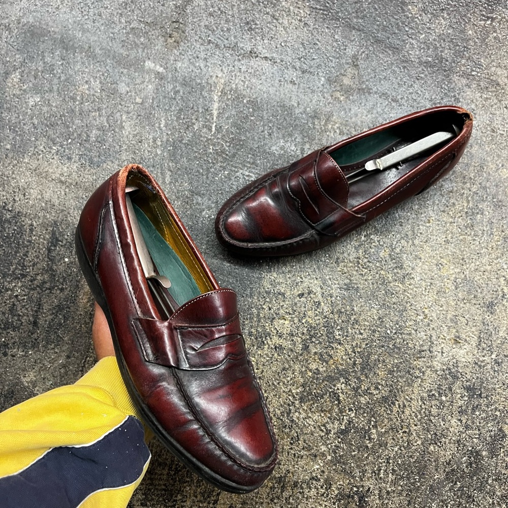 Vtg Burgundy Red leather Glossy penny loafers - sz 11 men #loafers